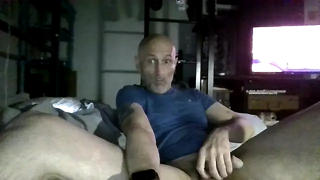 LayingRealism online show from 06.06.26