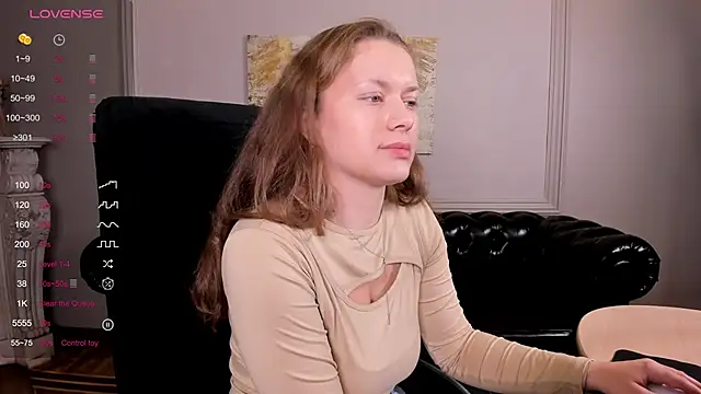 Snapshot of Ariell_Margot_ chatting on 01.14.25 Ariell Margot online show from 01.14.25