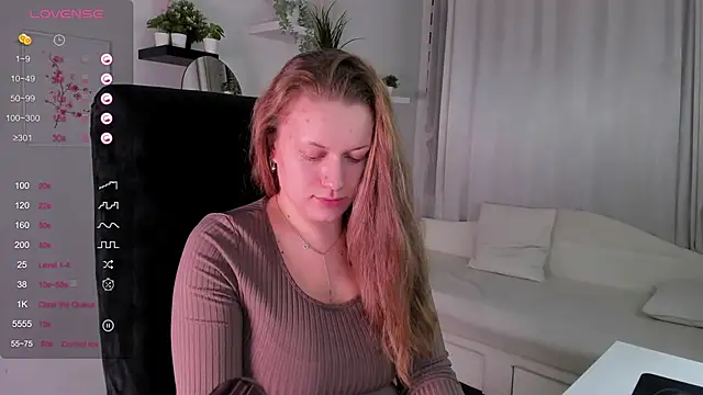 Snapshot of Ariell_Margot_ chatting on 01.31.25 Ariell Margot online show from 01.31.25