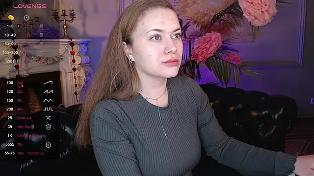 Snapshot of Ariell_Margot_ chatting on 02.19.25 Ariell Margot online show from 02.19.25