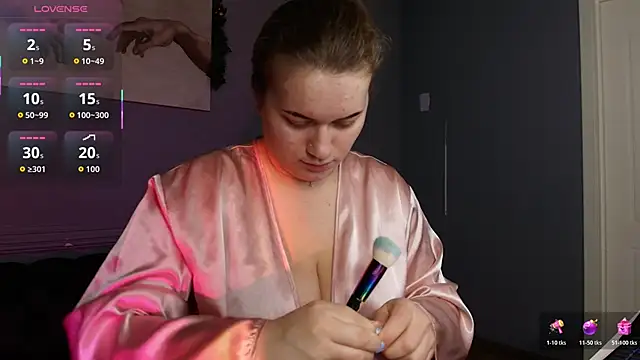 Ariell Margot  online show from 12.17.25