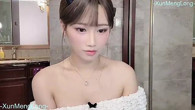 -XunMengLong- online show from 04.09.26