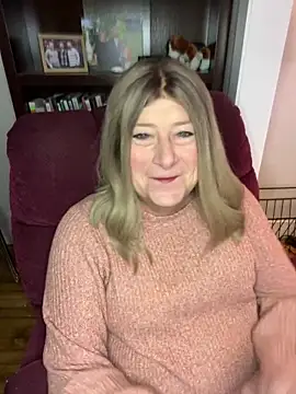 Snapshot of BookBabe27 chatting on 01.01.25 BookBabe27 online show from 01.01.25