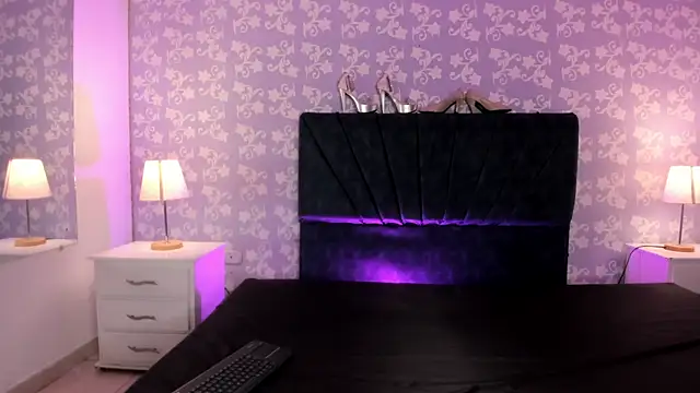 BritneySweet  online show from 04.25.26