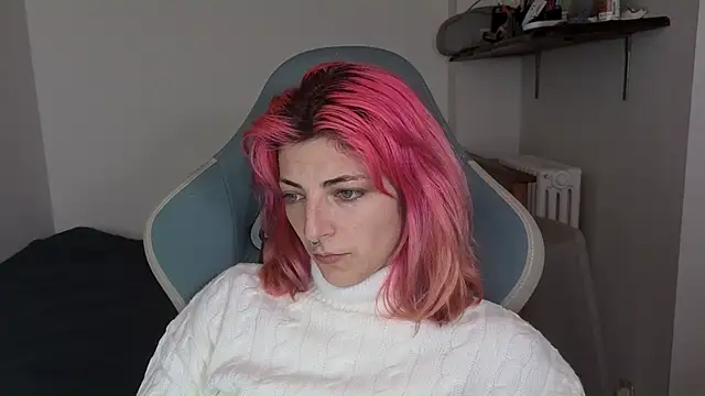 Snapshot of Nixxy_naughty chatting on 09.24.25 Nixxy naughty online show from 09.24.25