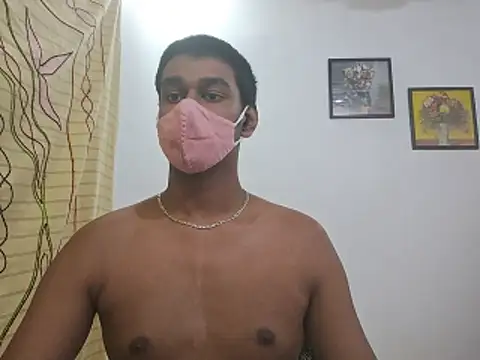 Snapshot of brownguy1234 chatting on 12.15.25 brownguy1234 online show from 12.15.25