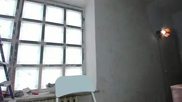 Snapshot of YourSuperModel chatting on 03.20.25 YourSuperModel online show from 03.20.25