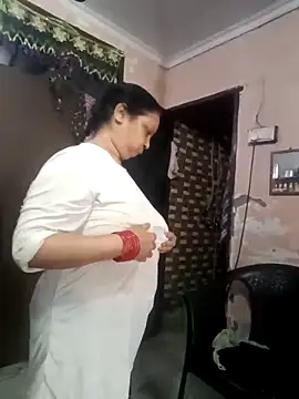 Kavya kapoor online show from 11.28.25