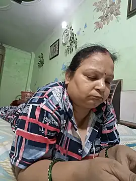 Kavya kapoor online show from 06.10.26