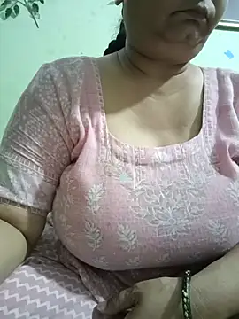 Snapshot of Kavya_kapoor chatting on 06.25.26 Kavya kapoor online show from 06.25.26