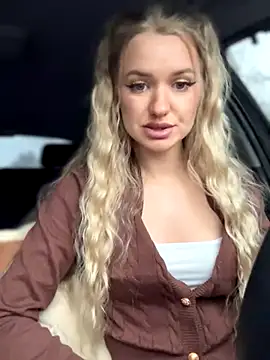 Devill Angel  online show from 11.26.25