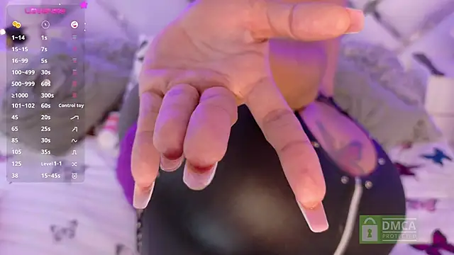 EmilyLeah  online show from 01.10.25