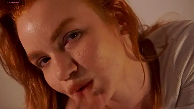 Snapshot of Heidi11 chatting on 03.22.25 Heidi11 online show from 03.22.25