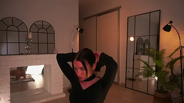 Snapshot of Heidi11 chatting on 09.22.25 Heidi11 online show from 09.22.25