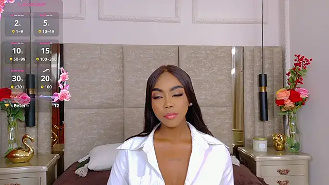 Lola King online show from 02.12.26