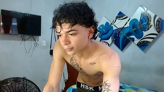 Lovebeng  online show from 10.11.25