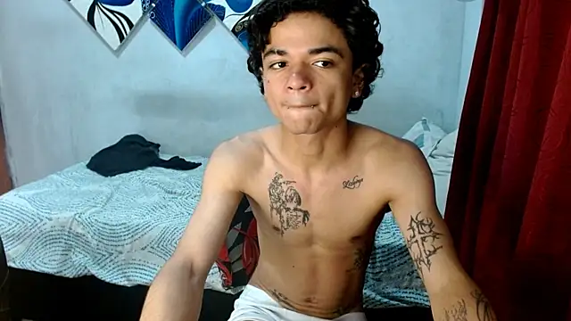 Lovebeng  online show from 11.17.25