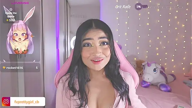 Snapshot of urfavprettygirl chatting on 12.04.24 urfavprettygirl online show from 12.04.24