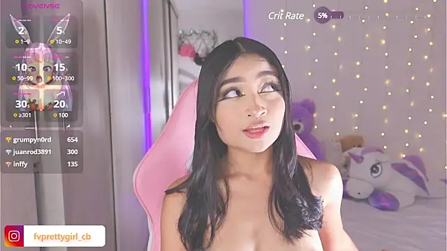 Snapshot of urfavprettygirl chatting on 01.24.25 urfavprettygirl online show from 01.24.25