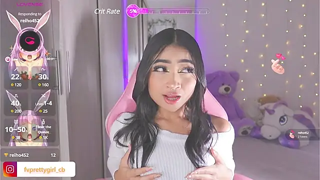 Snapshot of urfavprettygirl chatting on 03.10.25 urfavprettygirl online show from 03.10.25