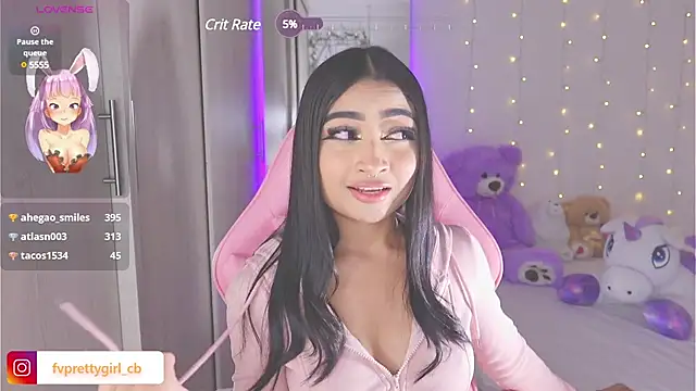 Snapshot of urfavprettygirl chatting on 03.17.25 urfavprettygirl online show from 03.17.25