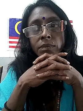 mamakarma1403 online show from 11.27.25