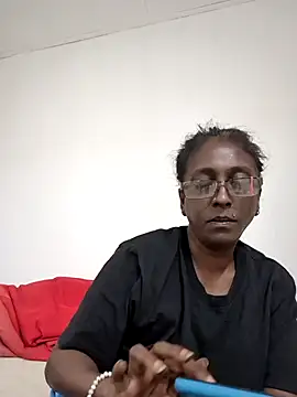 mamakarma1403 online show from 02.21.26