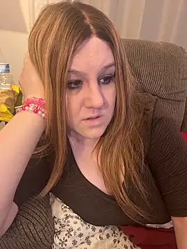 PuckBunny17 online show from 02.13.26