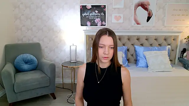 Snapshot of AliceBrayan chatting on 01.25.25 AliceBrayan online show from 01.25.25