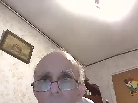 mariusica1xh online show from 11.04.25