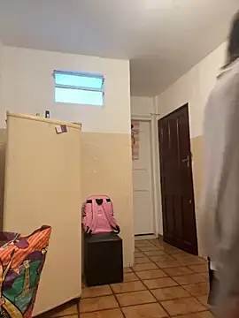 Snapshot of Gabizinhagirls chatting on 02.10.25 Gabizinhagirls online show from 02.10.25