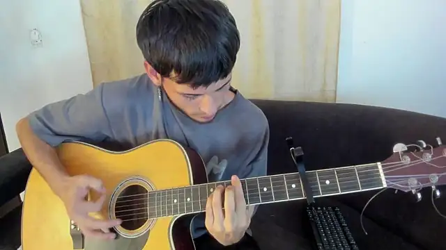 Henrikk senn online show from 11.08.25