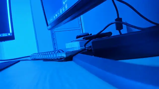 Lilith Miller21 online show from 01.19.25