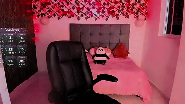 Lilith Miller21 online show from 09.15.25