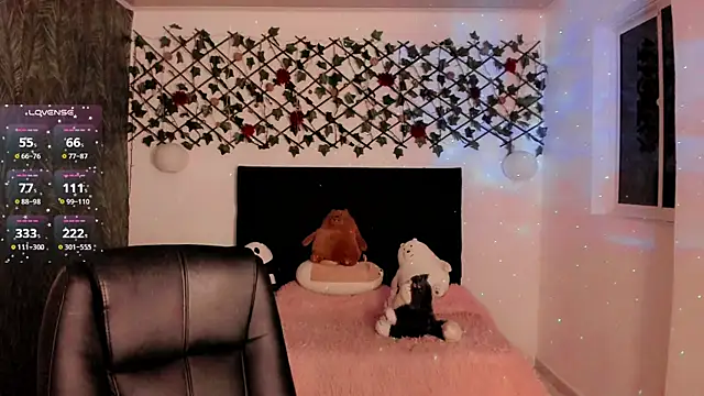 Lilith Miller21 online show from 09.30.25