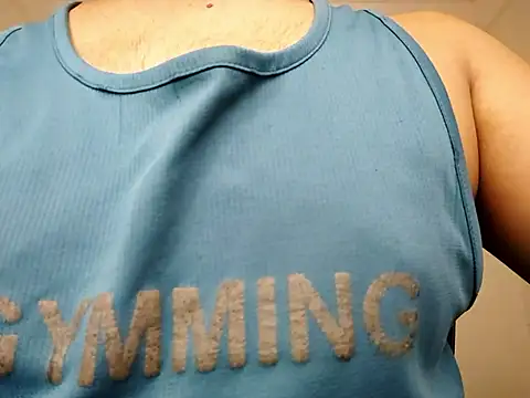 Snapshot of yoyokakshay_1996 chatting on 03.05.25 yoyokakshay 1996 online show from 03.05.25