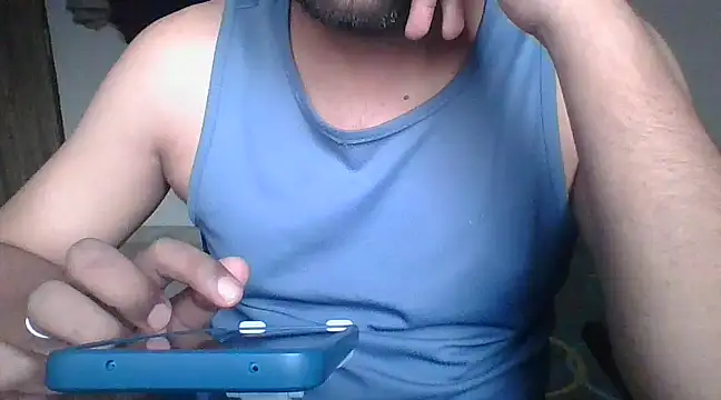 Snapshot of yoyokakshay_1996 chatting on 03.06.25 yoyokakshay 1996 online show from 03.06.25