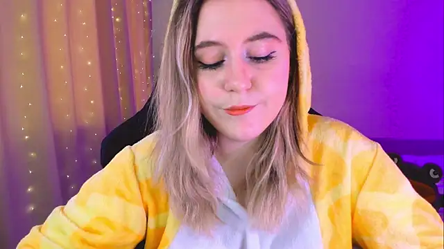 Diana Flower online show from 02.07.25