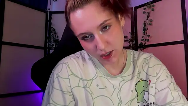 Snapshot of Diana_Flower chatting on 07.31.26 Diana Flower online show from 07.31.26