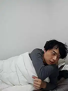 whitebriefboy online show from 01.22.25