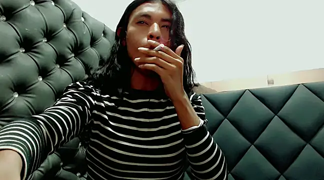 Snapshot of danna_veryhot_ chatting on 03.06.25 danna veryhot online show from 03.06.25