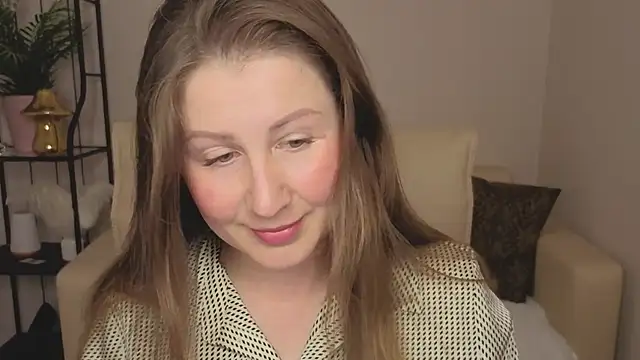 Helens love online show from 06.12.26