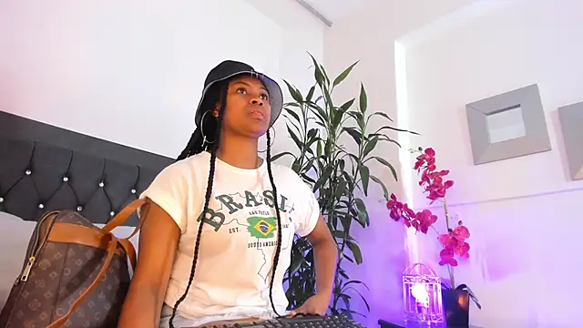 ebony hot1 online show from 12.29.24