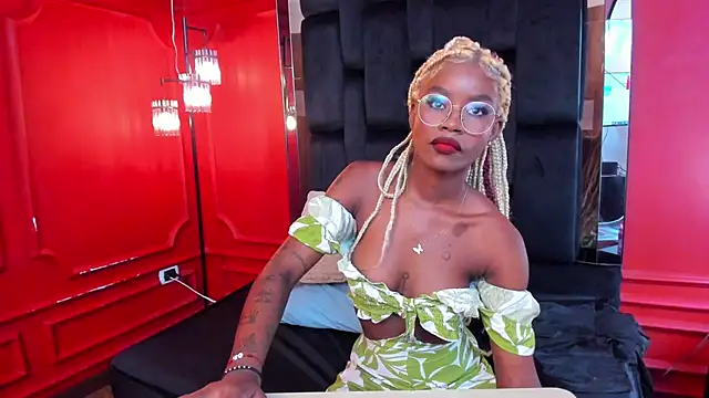 amber-hill online show from 09.26.25