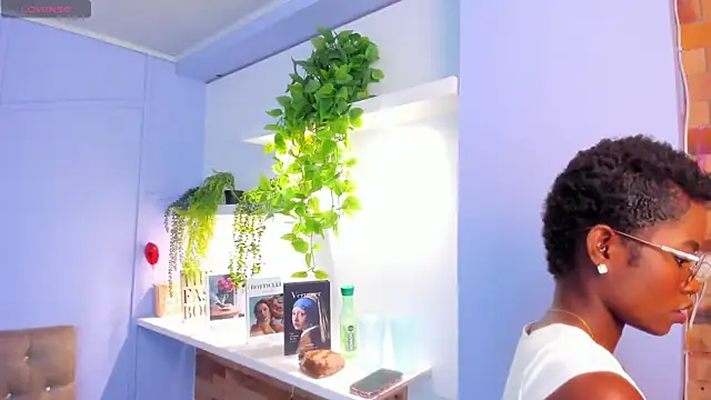 amber-hill online show from 07.22.26