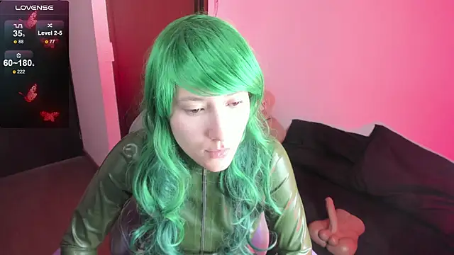 Snapshot of hitomi_arata chatting on 01.14.25 hitomi arata online show from 01.14.25