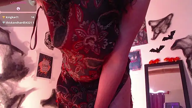 Snapshot of hitomi_arata chatting on 11.10.25 hitomi arata online show from 11.10.25