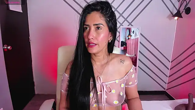 Snapshot of Janne_lee chatting on 02.21.25 Janne lee online show from 02.21.25