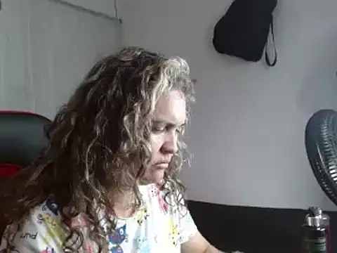 helenca43 online show from 03.05.25