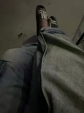 Snapshot of YawlingJingoist chatting on 02.04.26 YawlingJingoist online show from 02.04.26